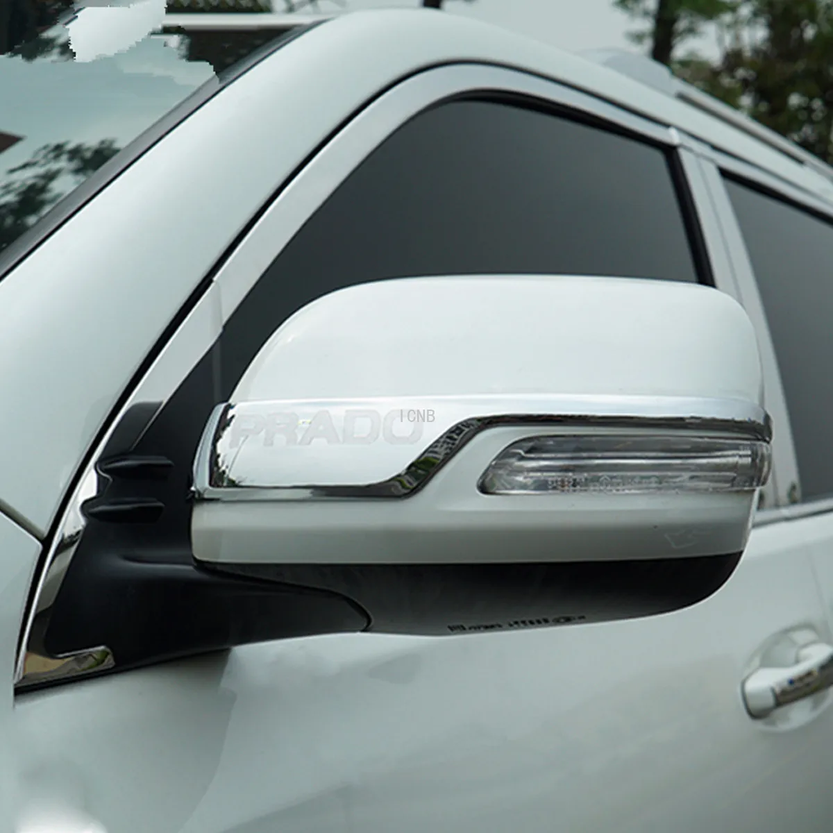 Накладка на зеркало заднего вида из углеродного волокна для Toyota Land Cruiser Prado 150 2010