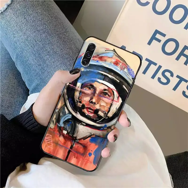 

Yuri Gagarin Space astronaut Phone Case For Samsung galaxy S 9 10 20 A 10 21 30 31 40 50 51 71 s note 20 j 4 2018 plus