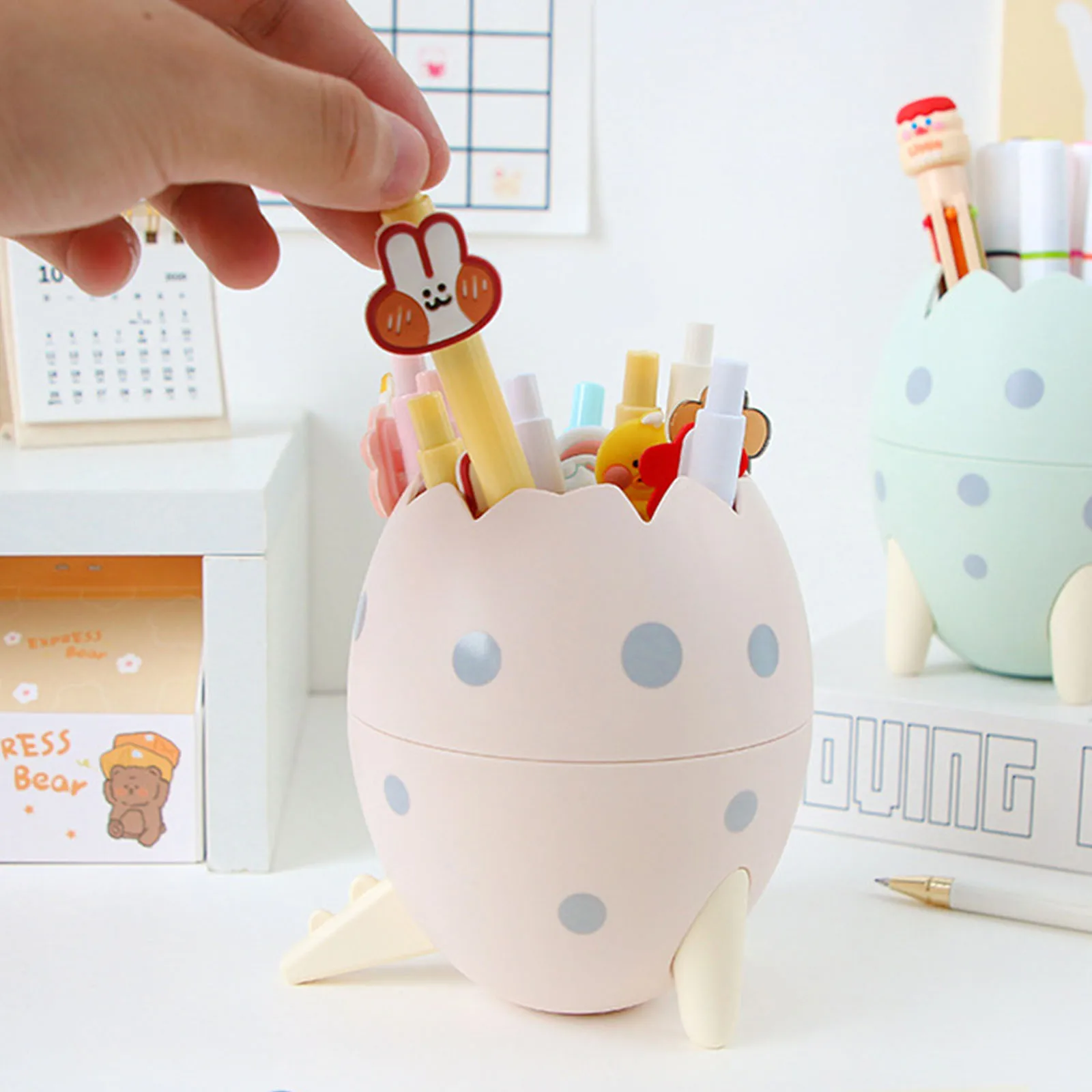 

Cute Makeup Brush Storage Dragon Egg Shape Eyebrow Pencil Makeup Organizer Bead Crystal Jewelry Desk Storage Box