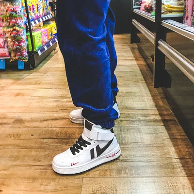 

Women's High-Top Sneakers 2021 New Spring Shoes Training Sports Lace Up Brand Women's Platform Casual Shoes Fashion Couple