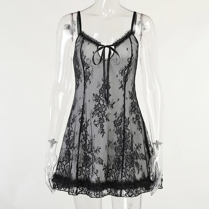 

Платье женское кружевное, без рукавов, с высокой талией