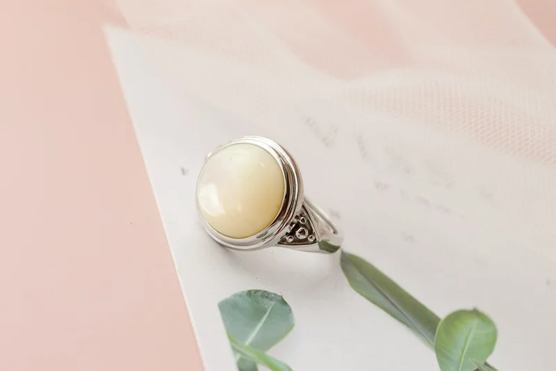 Natural mother-of-pearl sterling silver ring ladies fashion opening 925 sterling silver ring