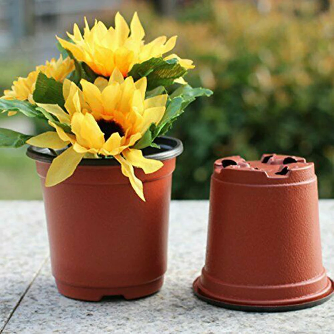 

100pcs Plastic Planting Pots Seed Starter Grow Nursery Flower Herb Plant Tool Jardin Planter Flower Pot Simple Round Flower Pots