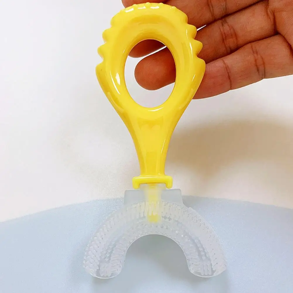 

Многоцветная Удобная U-образная Детская щетка для ухода за зубами, легкая щетка для здорового полости рта для домашнего пользования