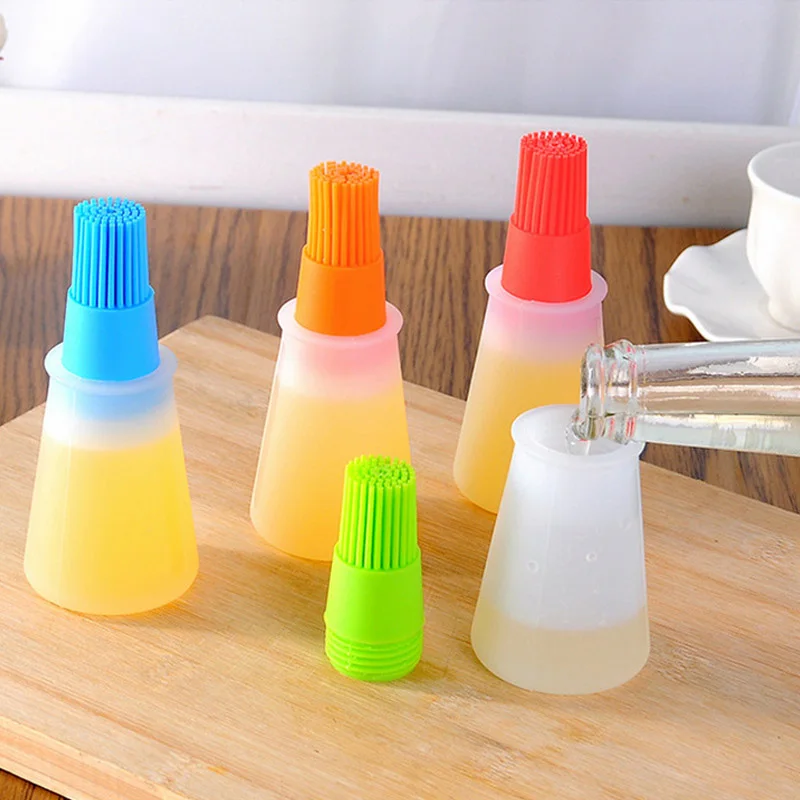 

1 Pcs Portable Silicone Oil Bottle with Brush Grill Oil Brushes Liquid Oil Pastry Kitchen Baking BBQ Tool Kitchen Tools for BBQ