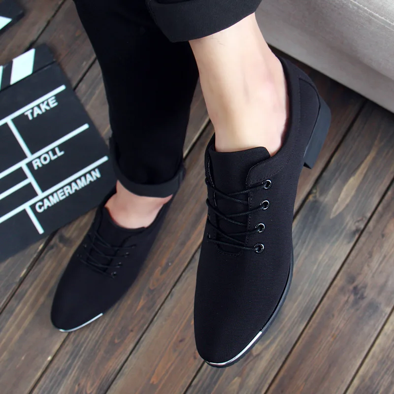 

Spring Canvas Oxfords Men Autumn Luxury Pointed Casual Solid Breathable Men Shoes Performance Party Men's Brogue Shoes