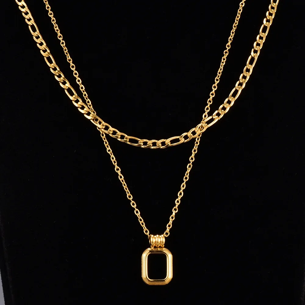 

Double Layered Square Black Shell Necklaces Flat Figaro Chain Necklaces for Women Vintage Titanium Steel Necklace