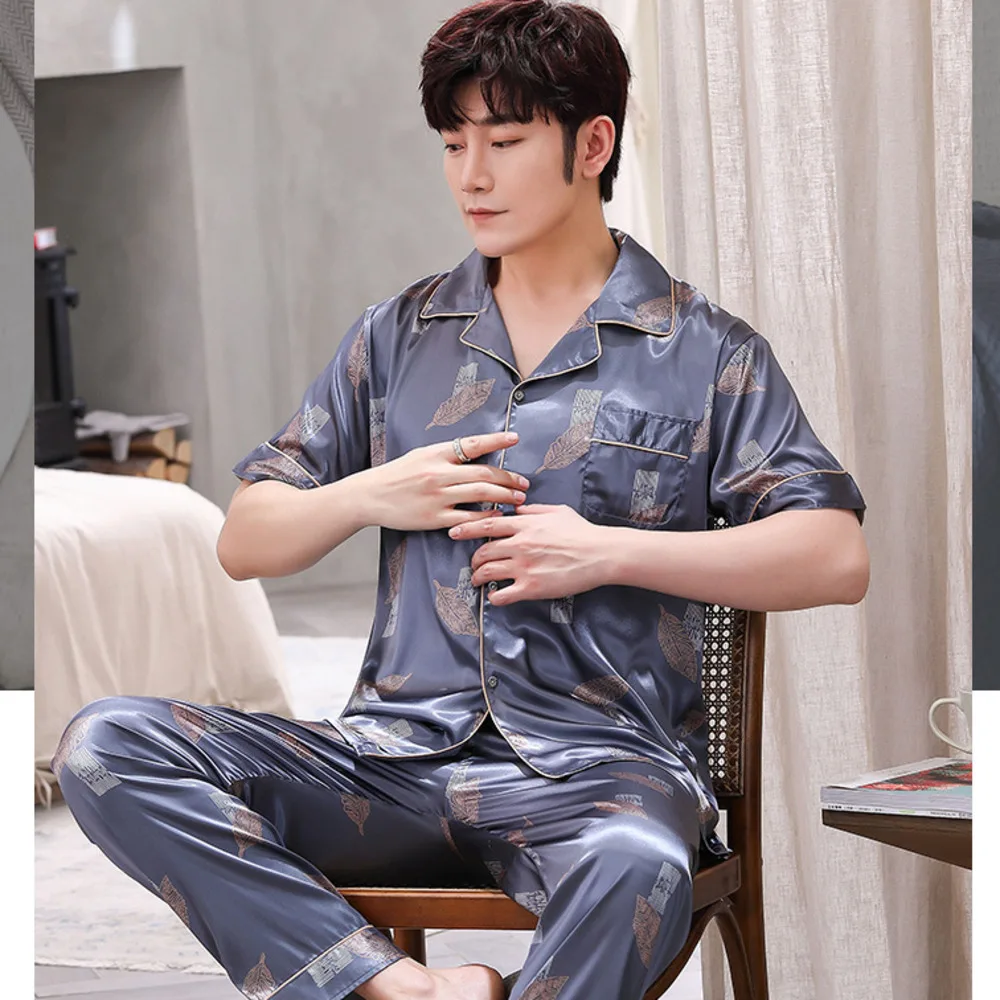 

Summer Men's Pajamas Short Sleeve Trousers Fashion Leisure Ice And Snow Silk Home Furnishing Students' Loose Suit Can Be Worn