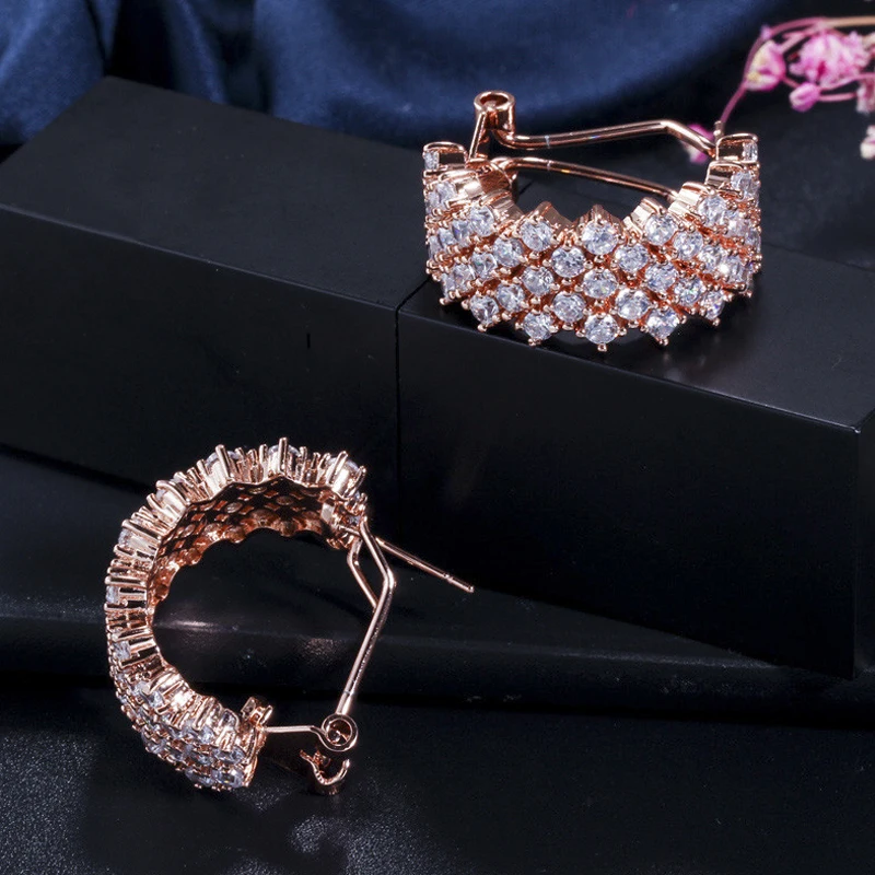 ThreeGraces Роскошные серьги розового золота ювелирные изделия в римском стиле