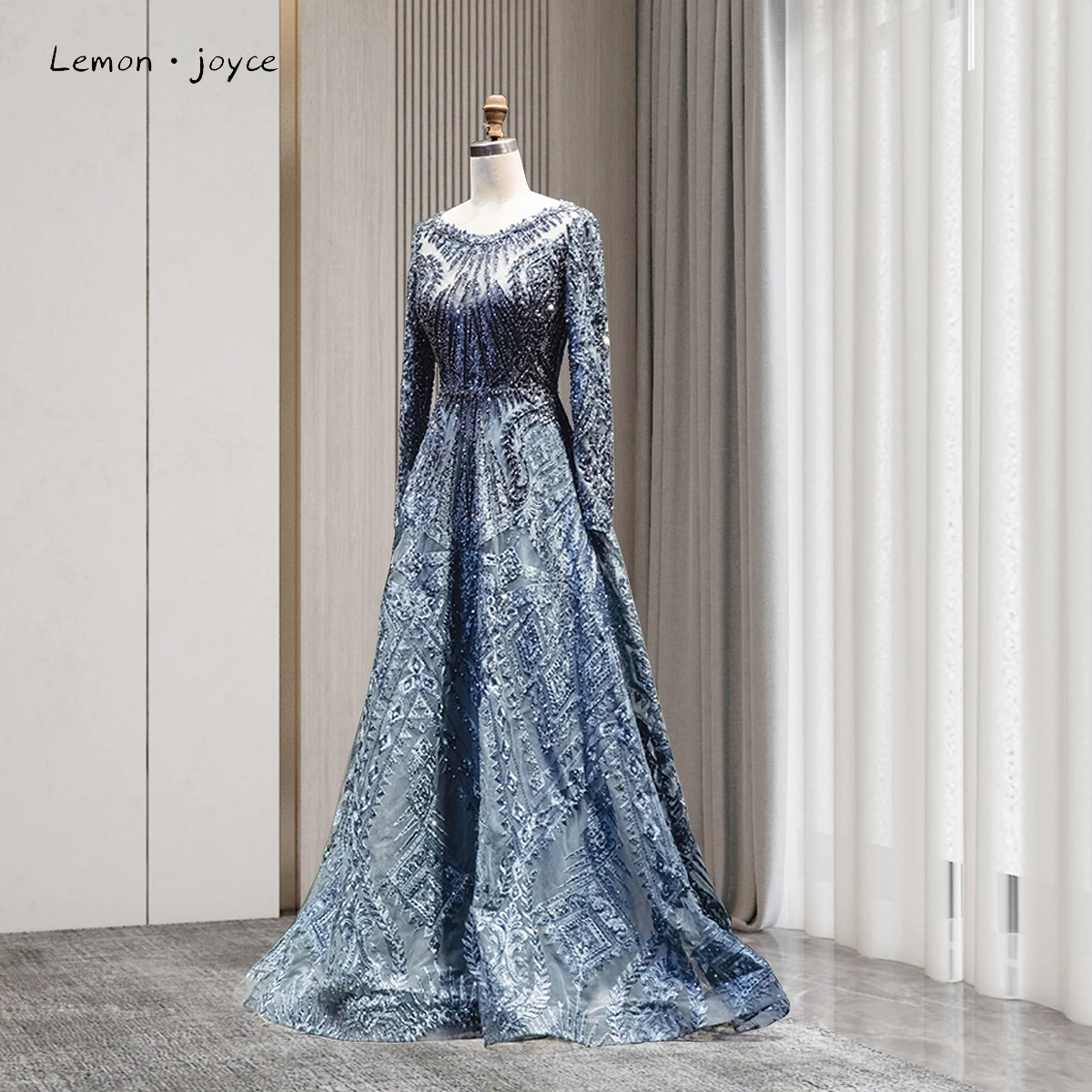 Длинные вечерние платья из Дубая с круглым вырезом и длинными рукавами 2020 |