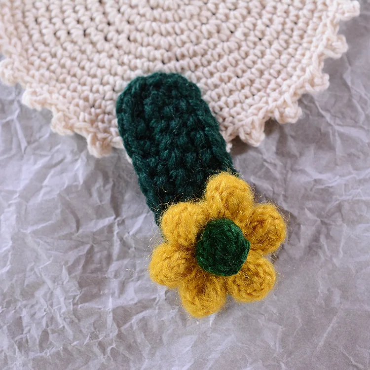 

Korean Hair Clip Knitting Wool Flower Hairpins For Girls Handmade Hair Accessories Plush Cute Kids Hair Clips