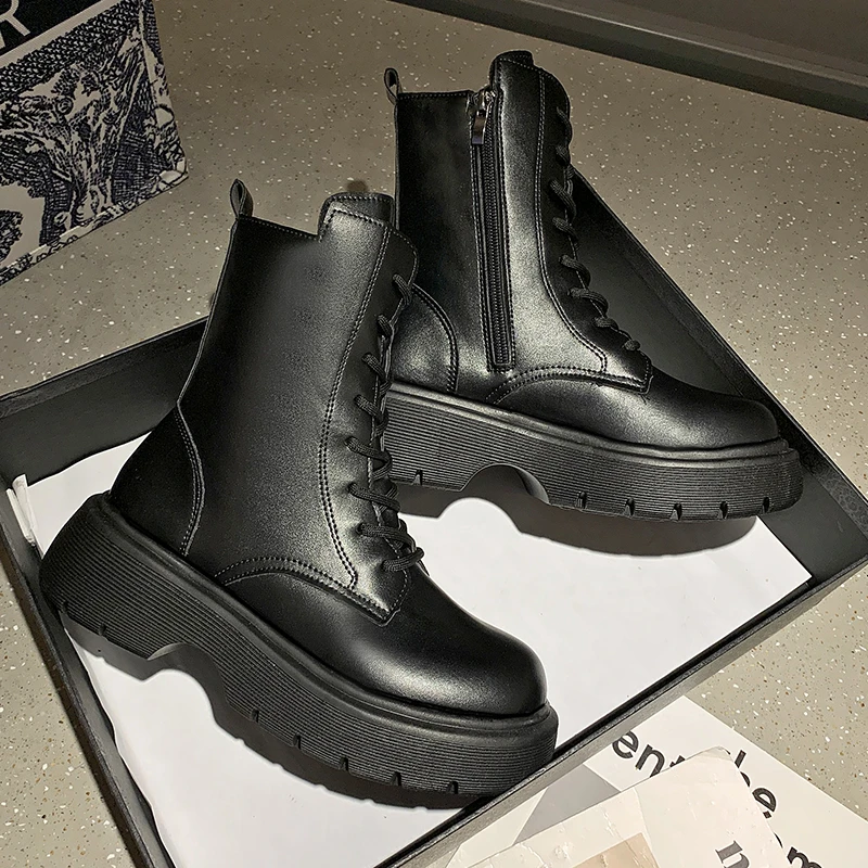 

2021 Martin boots Women's Ankle Boots Platform Boots Autumn Women Light Comfort Chunky Boots Fashion Lace Up Zipper Lady Shoes