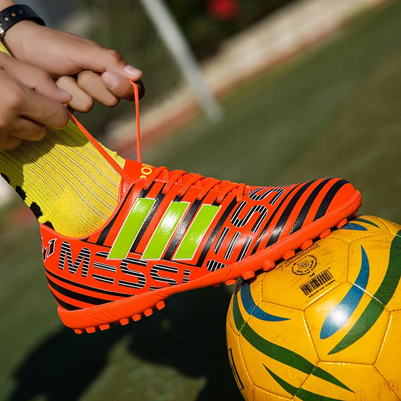 

Outdoor Soccer Shoes Original Men Football Boots Soccer Cleats Shoes Breathable Nonslip Training Sneakers