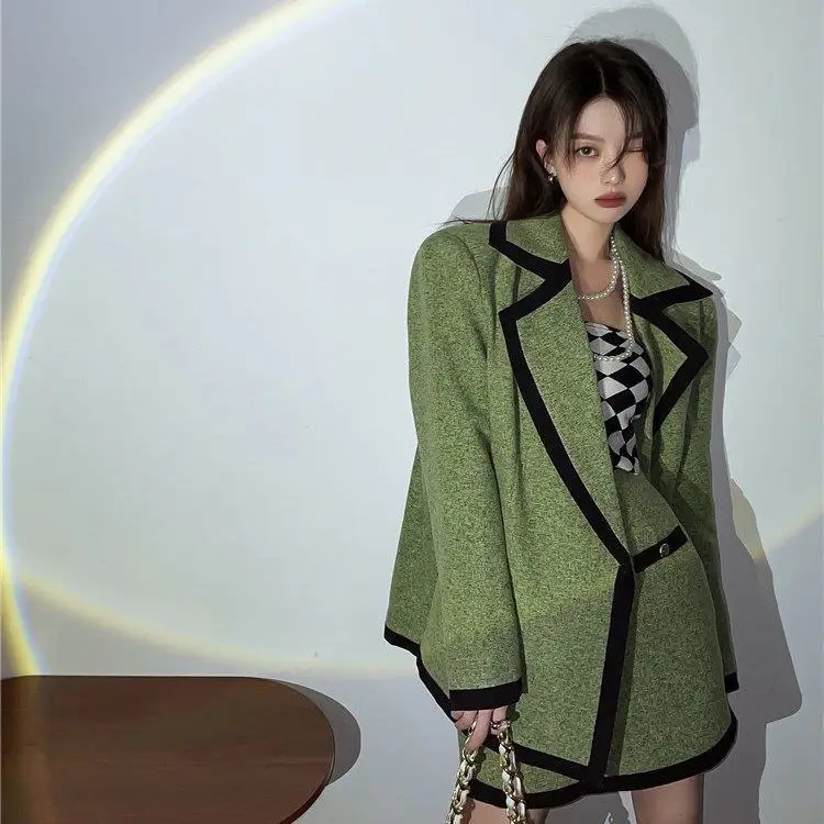 

Female Autumn Winter 2021 New Casual Loose Green Suits Retro Green Short Skirt + Cardigan Jacket Two Piece Cool Green Clothing