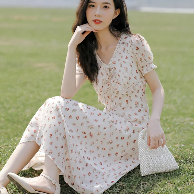 

Temperament Small A-line Skirt Female Summer Long Dress Puff Sleeve Tea Break French First Love Chiffon Floral New V-neck