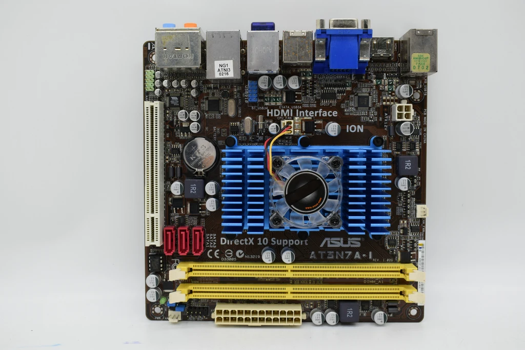 Для ASUS AT3N7A-I интегрированная Aton330 Bluetooth DDR2 17*17 см мини материнская плата оригинальная б/у материнская плата