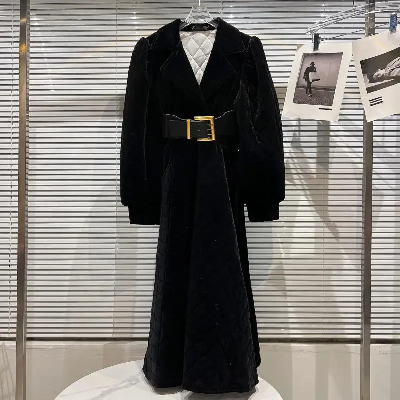 

Утолщенные женские стеганые платья, новинка 2021, зимнее модное приталенное бархатное длинное платье с пышными длинными рукавами, воротником...