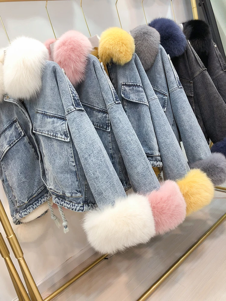 Женская джинсовая куртка с меховой подкладкой теплая зимняя воротником из 2020