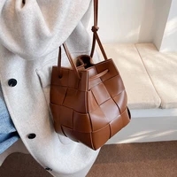 luxury brand mini pu leather weave bucket crossbody bag 2021 winter new high quality womens designer handbag shoulder bags