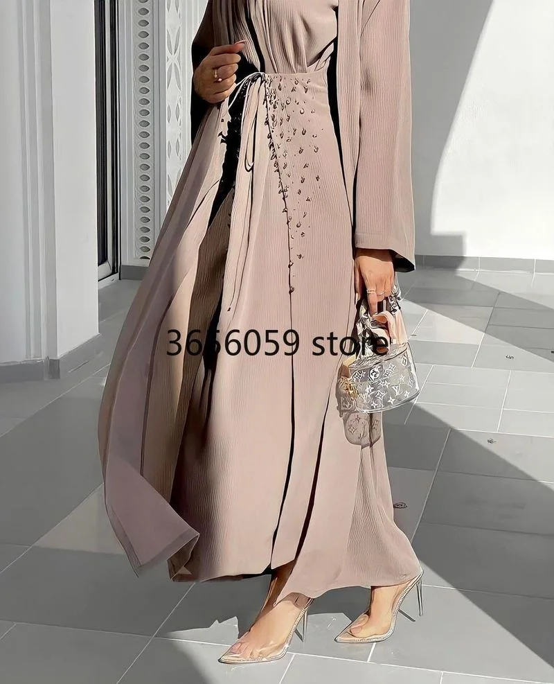 Женский костюм-кимоно с юбкой длинное платье запахом и бриллиантами |