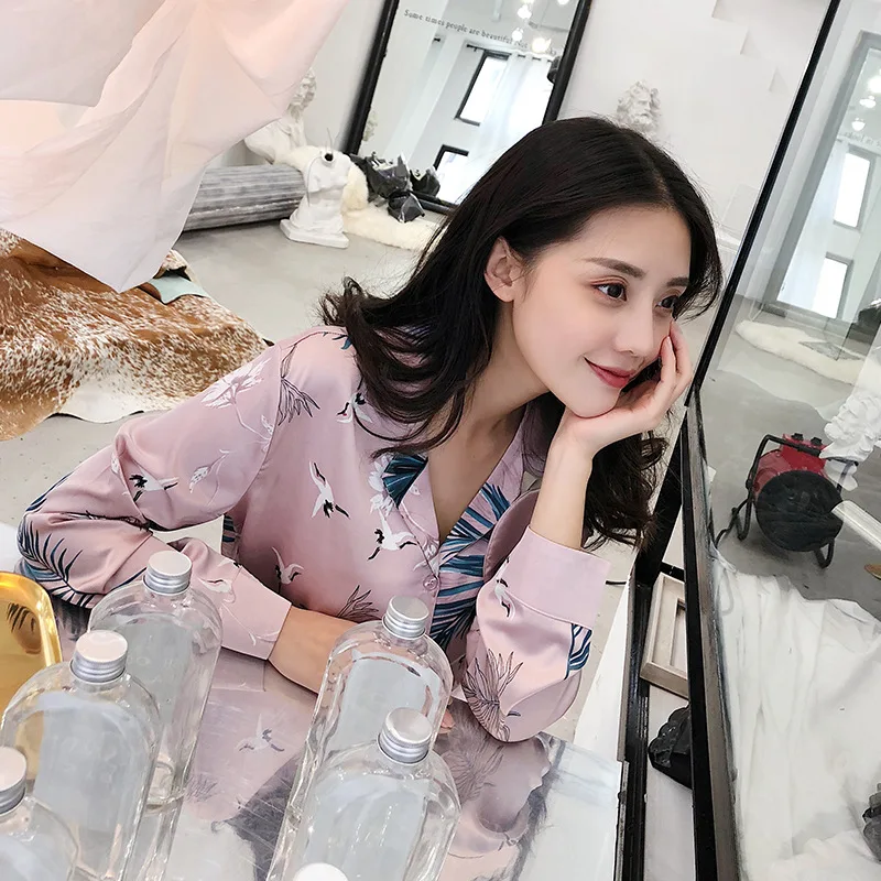 Женская Весенняя пижама с принтом журавлей атласная длинным рукавом женская из