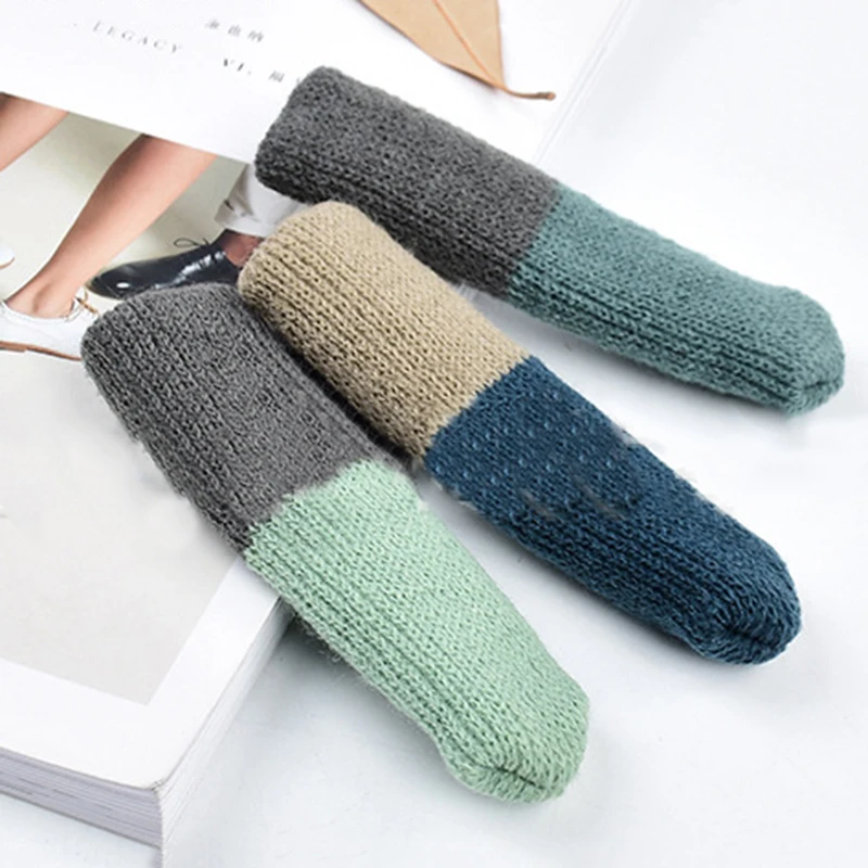 

4Pcs/Set Two-Color Chair Non-Slip Mat Anti-Noise Stool Leg Foot Cover Knitting Thickening Stitching Table Stool Leg Protection