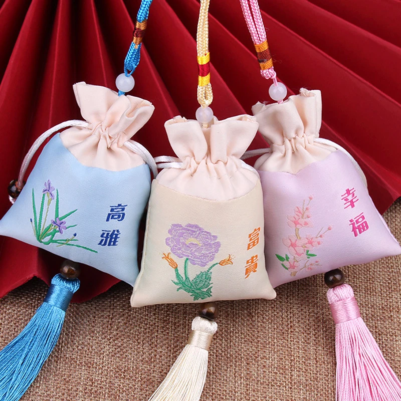 Ethnic Style Sachet Brocade Durable Empty Bag Portable Car Hanging Bedroom Decoration Fashion Retro Woman Jewelry Storage Bags