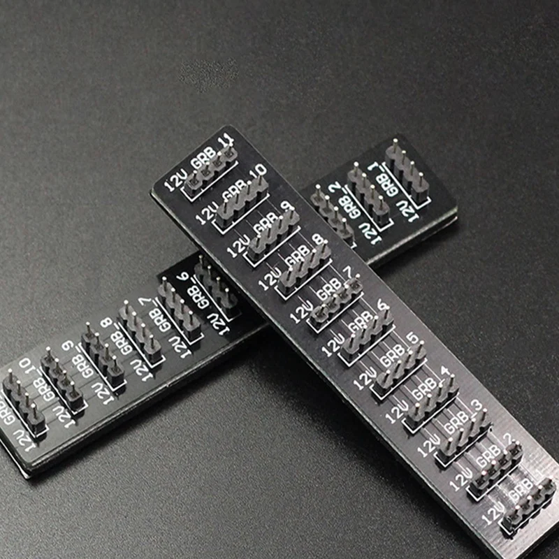 

Motherboard RGB Concentrator 11 Channel Halo Synchronous RGB Fan Lamp Control Connector RGB Splitter Hub