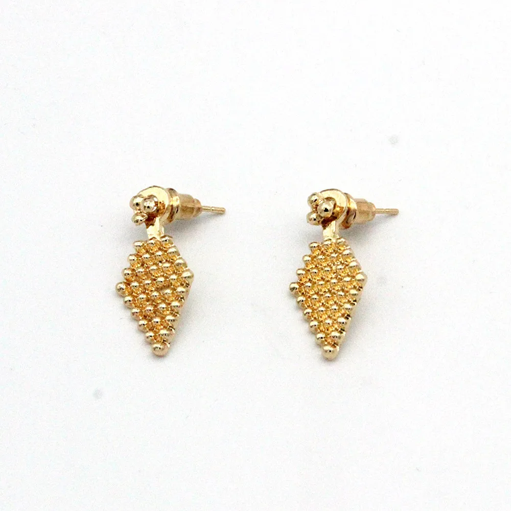 

The new trend is simple, small polka dot women's earrings earrings, geometric pattern shaped triangle earrings earrings