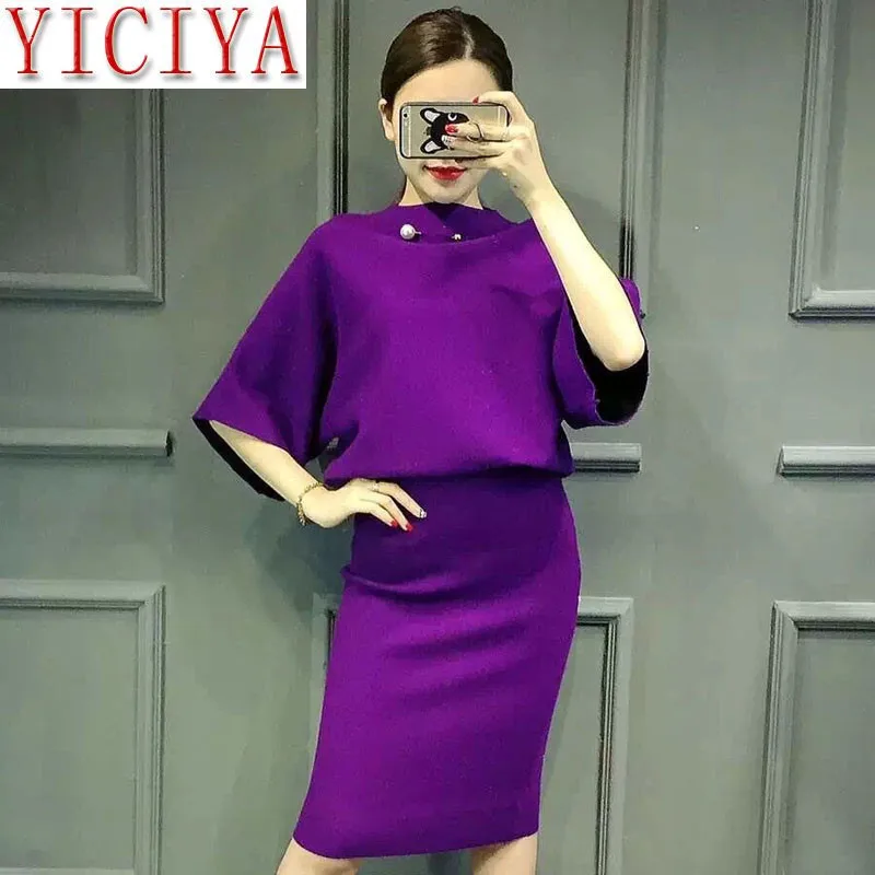 Женский комплект из двух предметов черный трикотажный топ и юбка элегантный