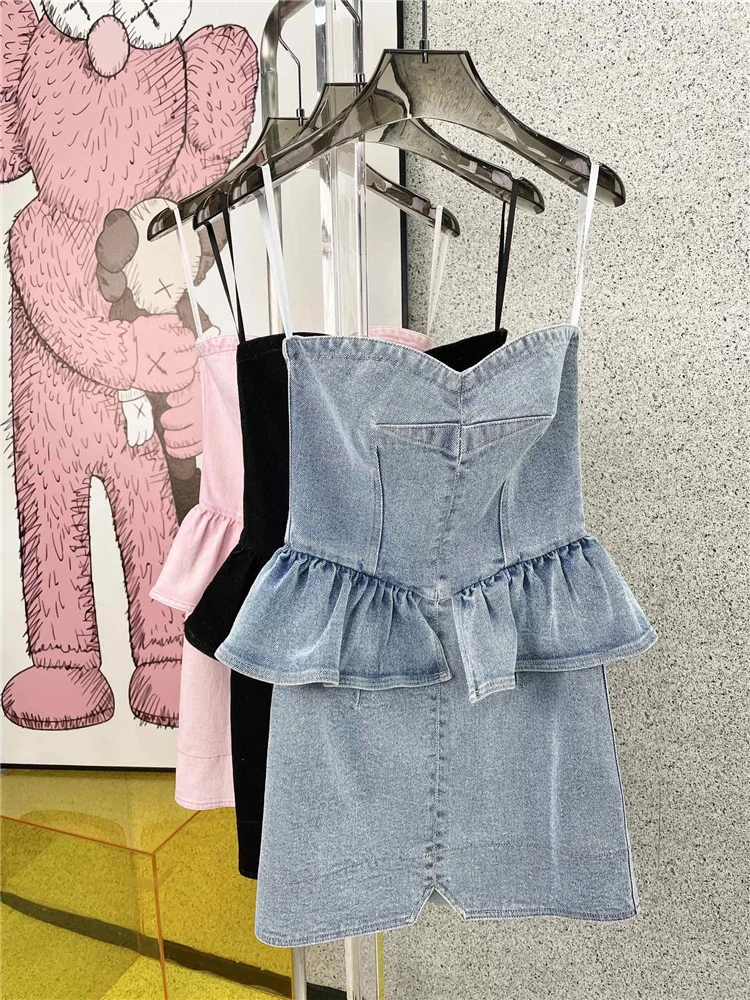 

Woman Denim Mini Tube Dress sexy Sleeveless Off shoulder Short Dress Ruffled Detail Fashion 2021ss