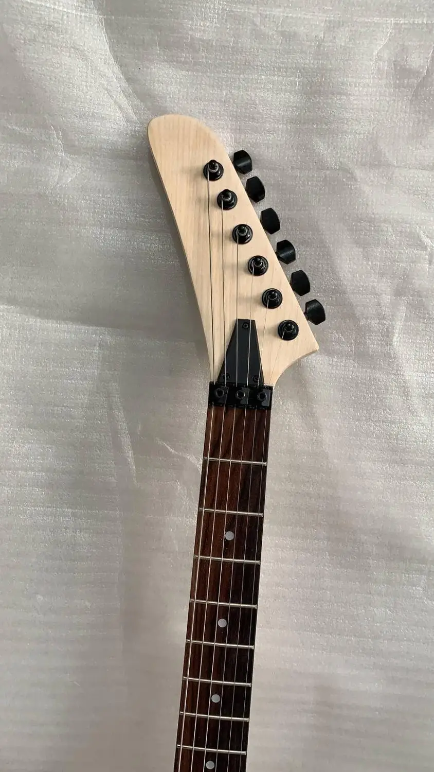 Оптовая продажа гитары Новое поступление 6 струн гитара с черепом из