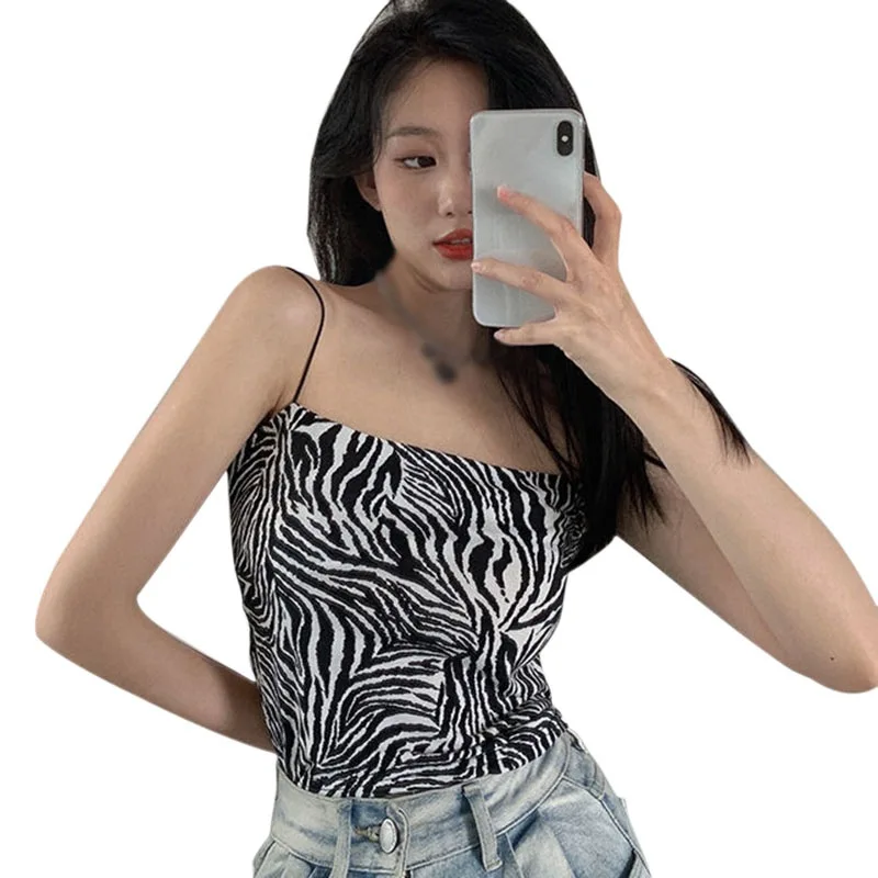 

Daxin Women's Leopard Pattern Sexy Slim Exposed Navel Camisole Crop Top Summer Sling Tank Top Female Crop Top Ladies Camis