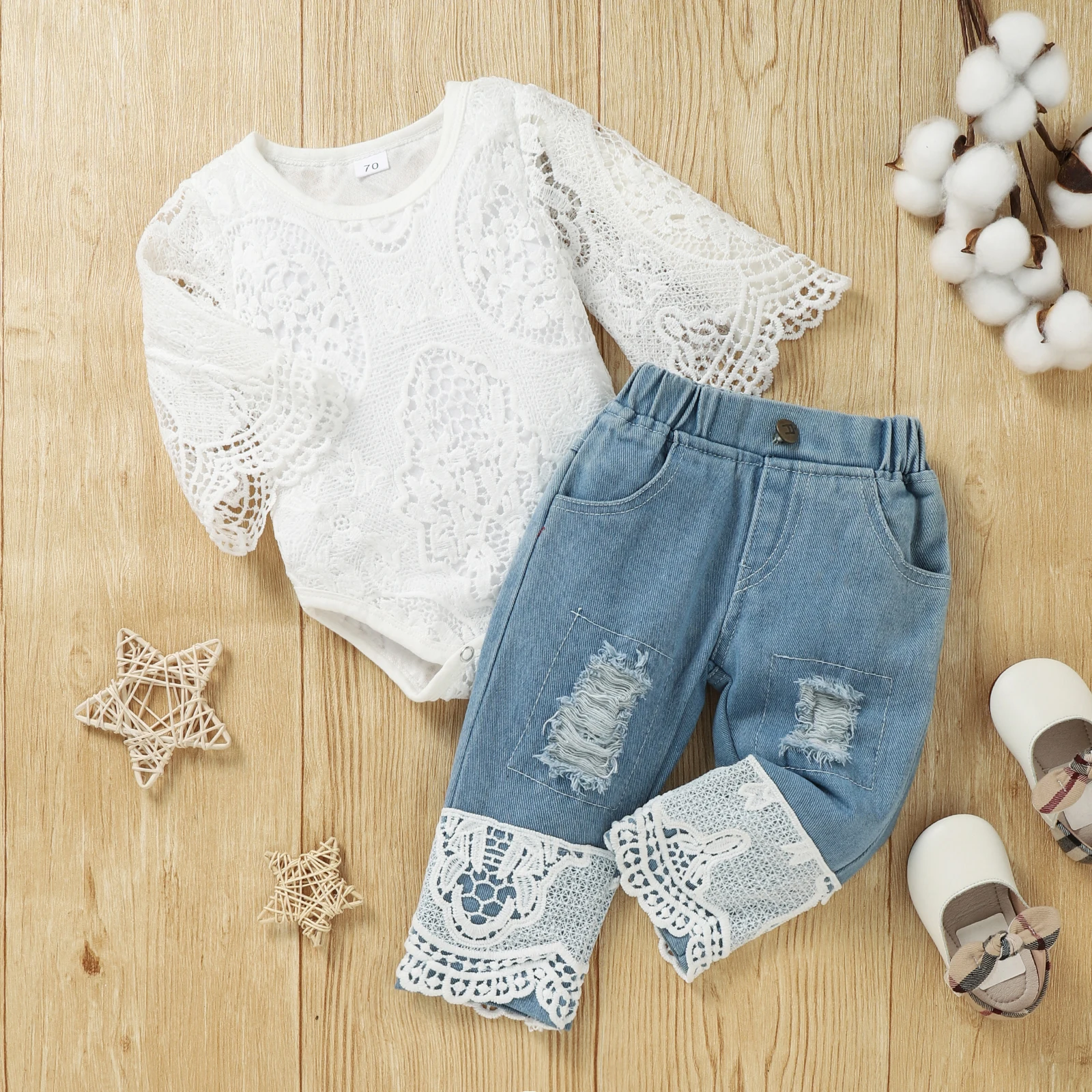 

CETEPY 0-24M Spring Baby Girls Sets Clothes White Lace Romper Suit Triangle Crotch Top Hole Long Jeans 2Pcs Outfit