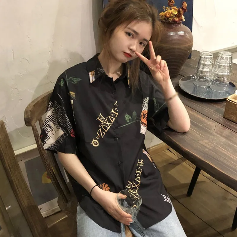 

Women Vintage Blouse Summer Cartoon Print Lapel Shirt Loose Single-breasted Short Sleeve Casual Blouse clothes Feme