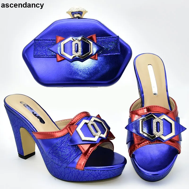Новейшая итальянская обувь синего цвета с сумочкой в комплекте для свадьбы