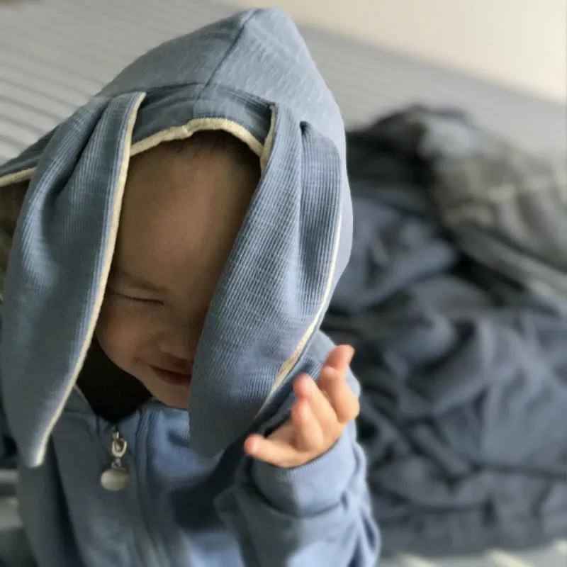 Комбинезон с зайчиком для новорожденных 0-2 лет комбинезоны весенне-Осенние