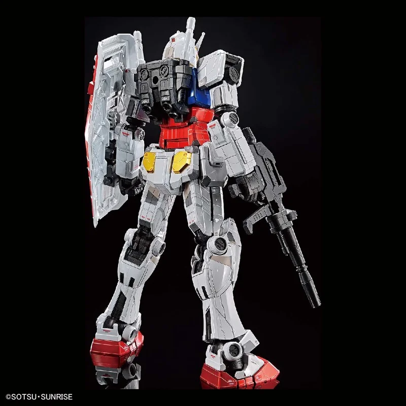 Фото Детские сборные игрушки Bandai, модель робота Gundam Base Limited GYF RX78F00 Gundam с титановой отделкой, коллекционные аниме экшн-фигурки №3