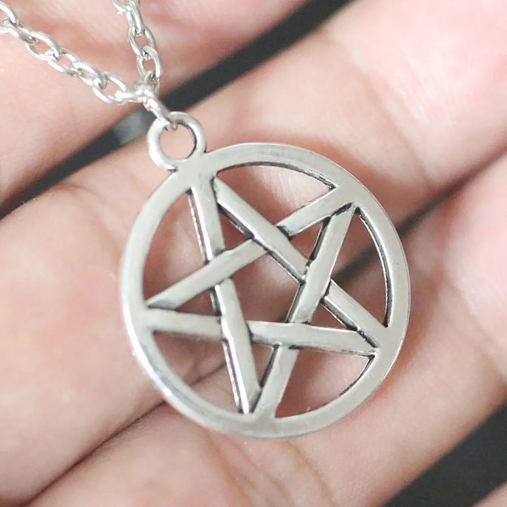 

Fashion Vintage Star Pentagram Pendant Necklace For Women Men Gifts Goth Witchcraft Wicca Supernatural Jewelry Statement Gothic