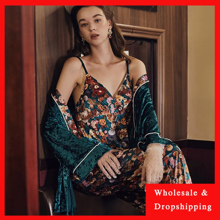 

New style teddy bear gold velvet Sexy Japanese and Korean kimono pajamas three piece set for women