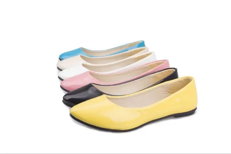 Женская обувь на плоской подошве ярких цветов женские лоферы летняя модная Милая