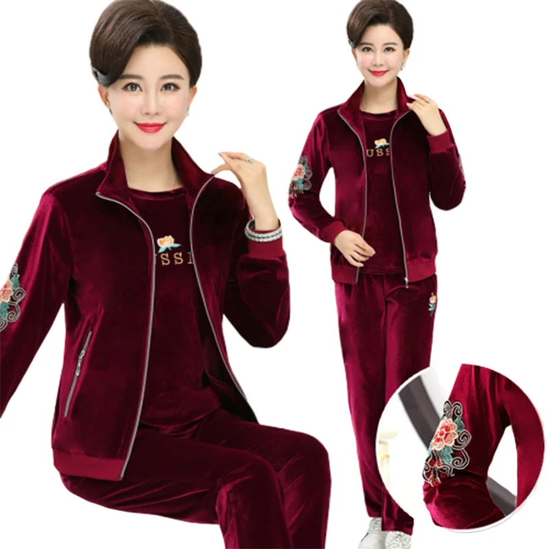 Осенние золотые бархатные спортивные комплекты для женщин среднего возраста