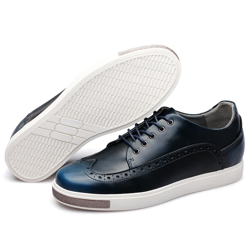 

New Autumn Casual Shoes Men Fashion Brogue Style Men Leather Shoes Designer Brand Lace Up Footwear Hidden Heel Vintage Shoes Men