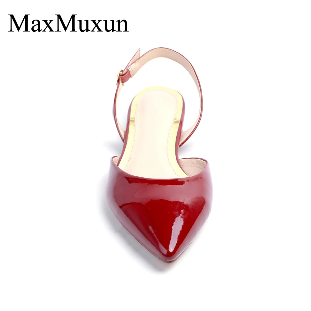 Женские босоножки на низком каблуке с острым носком и ремешком сзади|Боссоножки