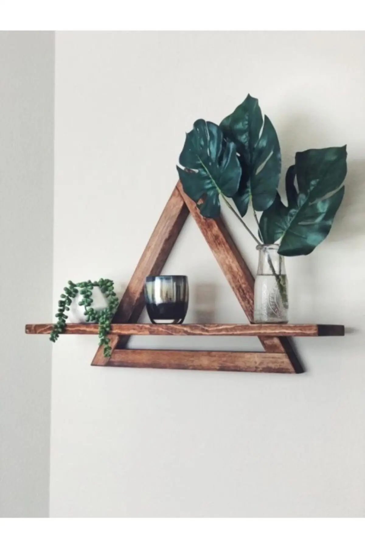 

Triangle Wooden Ornament Home Decoration Wall Shelf