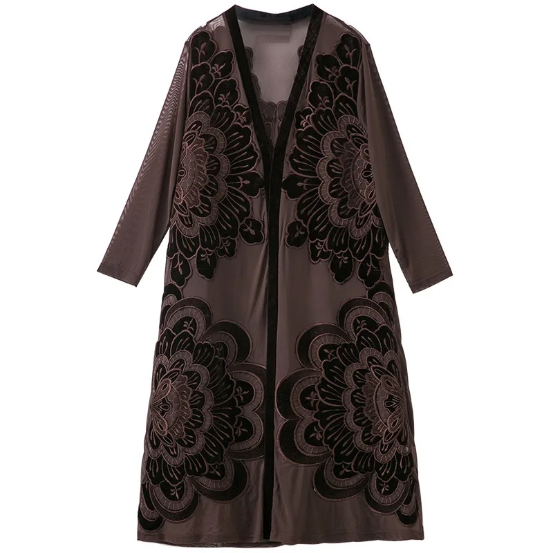 

2021 Casacos Feminino Summer Fashion Long Coats Women Luxurious Embroidery 3/4 Sleeve Casual Vintage Cardigan Coats Outerwear