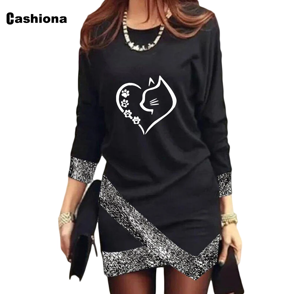 Женское короткое платье с принтом солнце и луна батальных размеров - купить по