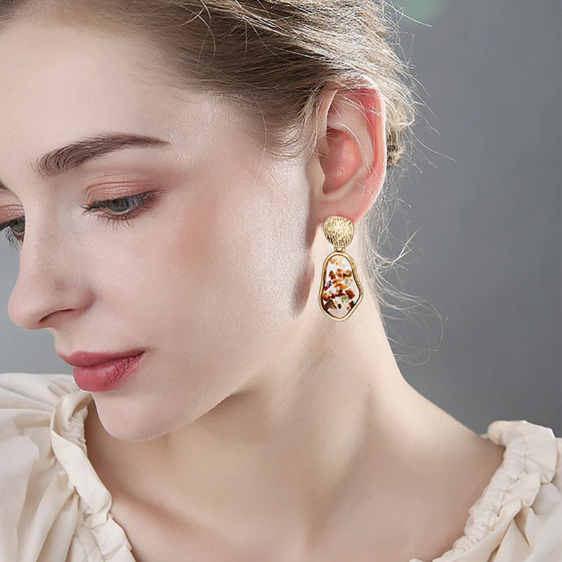 Женские Висячие серьги в Корейском стиле винтажные длинные золотистые акриловые