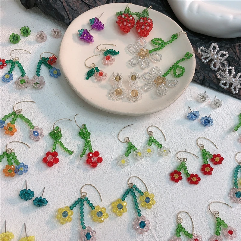 Женские серьги подвески AOMU в Корейском стиле с цветными кристаллами и бусинами