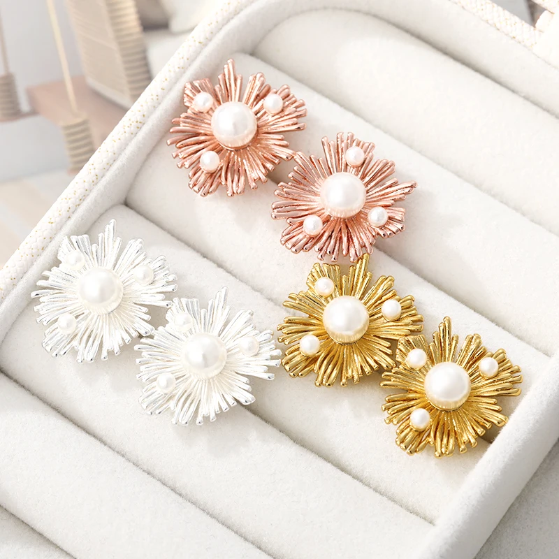 Женские серьги-кольца с жемчугом винтажные нестандартные серьги в виде золотого